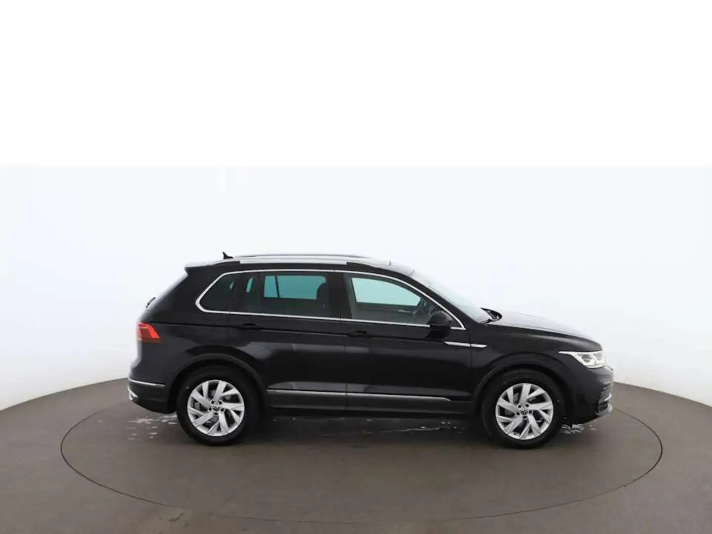 Volkswagen Tiguan 2.0 TDI Elegance Aut MATRIX AHK SKY RADAR Schwarz - 2