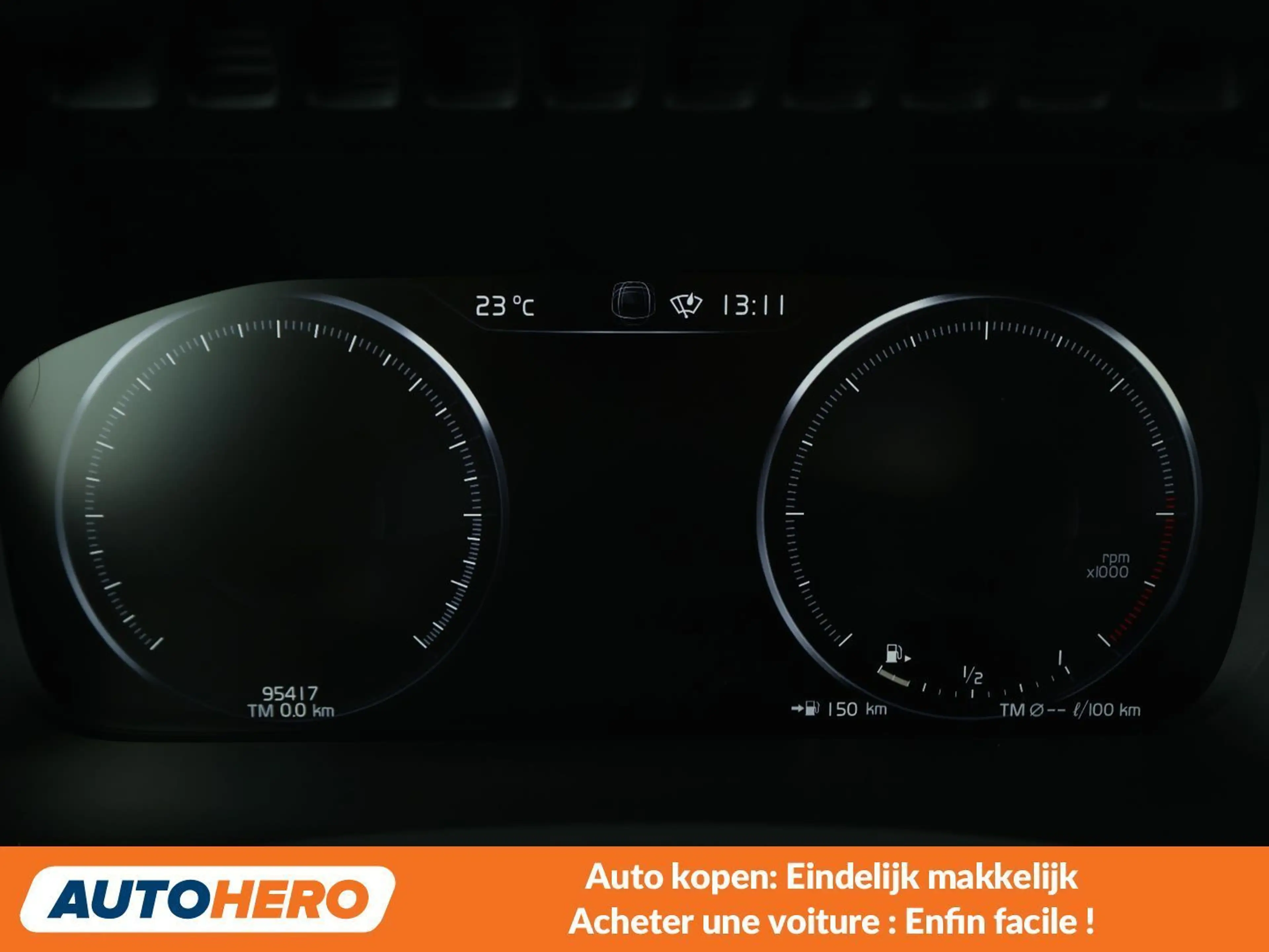 Volvo XC90 2.0 B5 Diesel Mild-Hybrid Momentum Pro AWD — photo 6