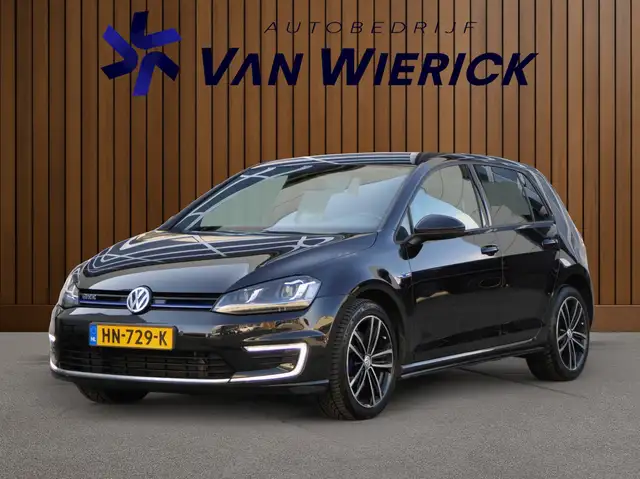 Volkswagen Golf GTE 1.4 TSI 225PK! Automaat | LED | Apple Carplay | NA