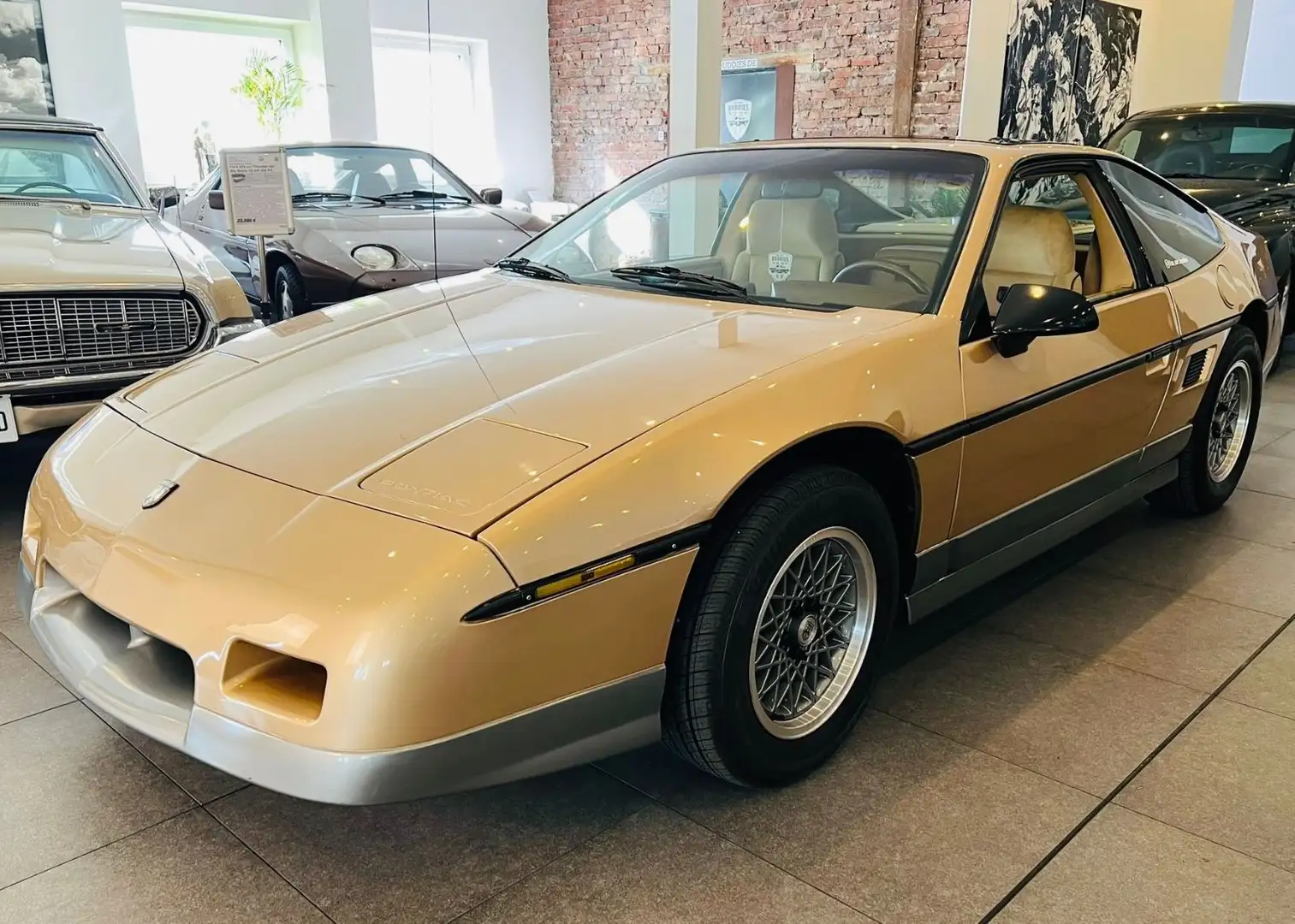 Pontiac Fiero GT Fastback TOP ZUSTAND! jetzt mit TÜV u H. - 2