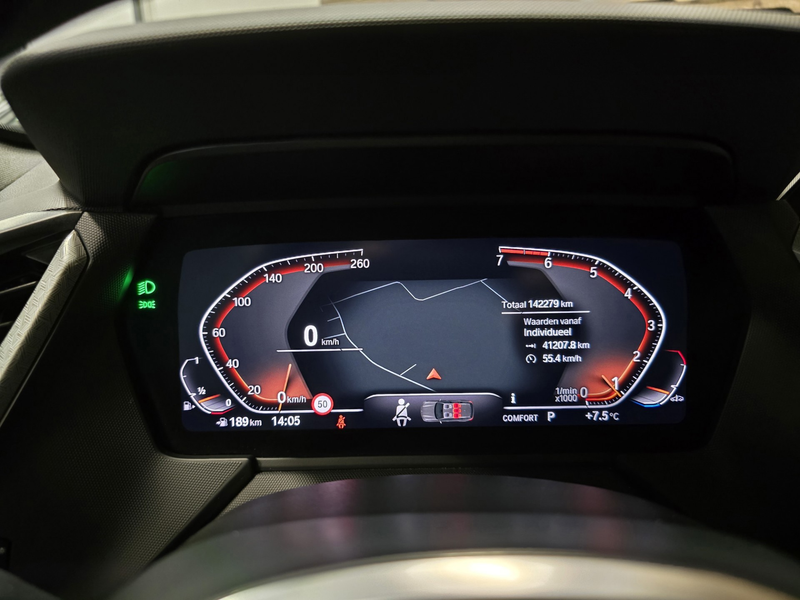 BMW 118 1-serie 118i High Executive Sport Line Pano LED VC — photo 9