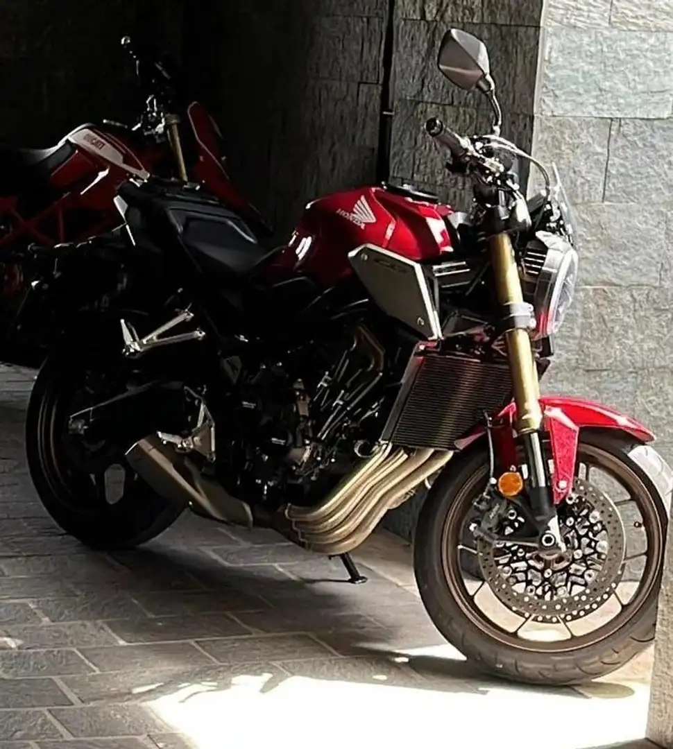 Honda CB 650 R Rosso - 2
