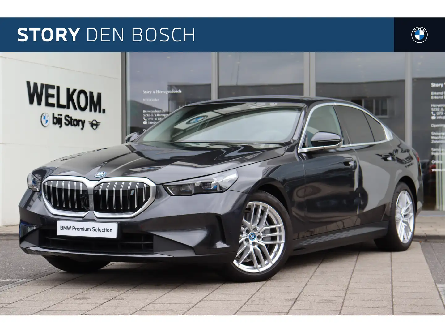 BMW i5 eDrive40 M Sport / Adaptieve LED / Parking Assista Noir - 1