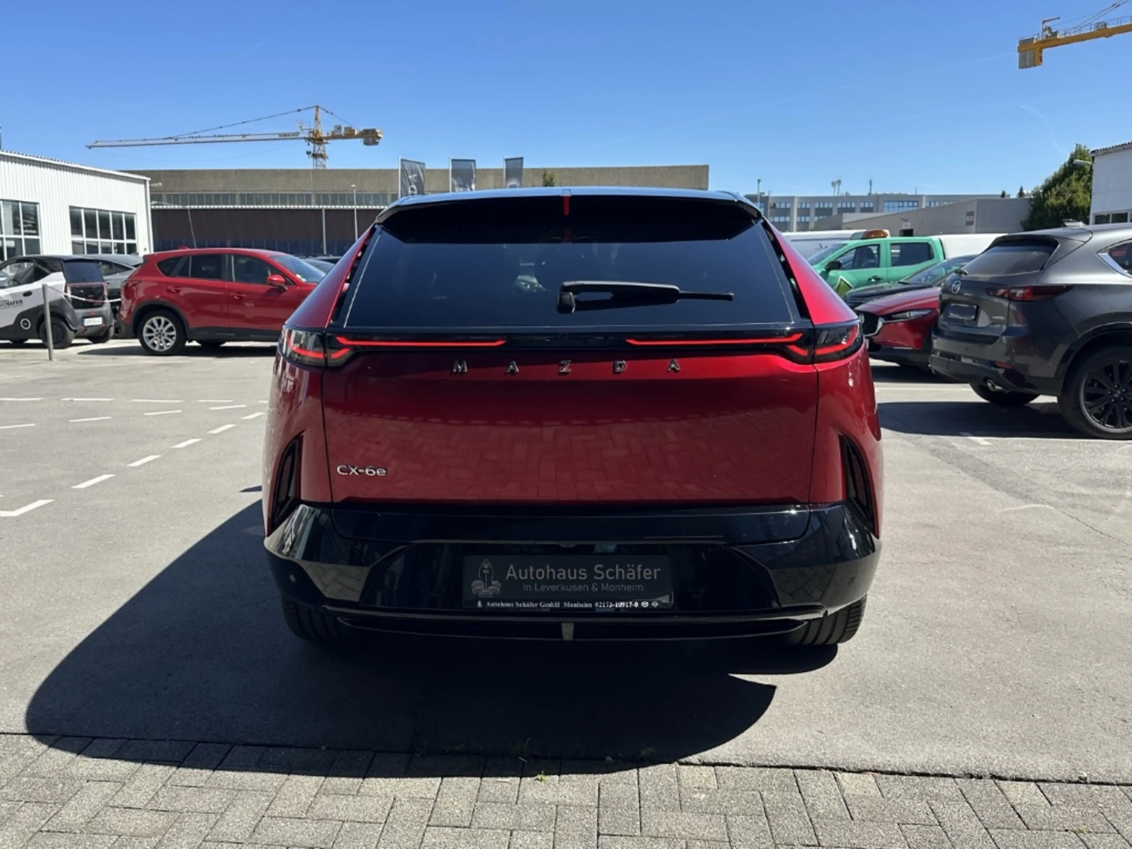 Mazda CX-6e EV TAKUMI 258PS 1AT RWD BKTR PABS HUD Panorama Nav — photo 4