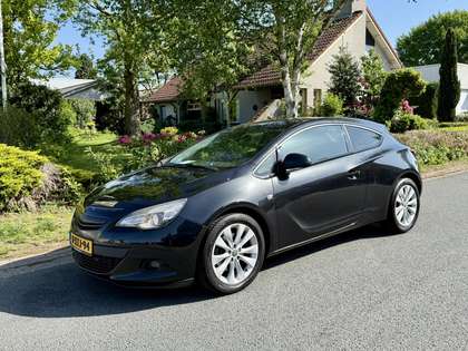 Opel Astra GTC 1.4 Turbo Sport 140PK Navigatie•Leder•Airco