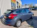 Ford Focus 1.6 TDCI 95CH TREND / CARNET A JOUR / DISTRI OK Gris - thumbnail 3