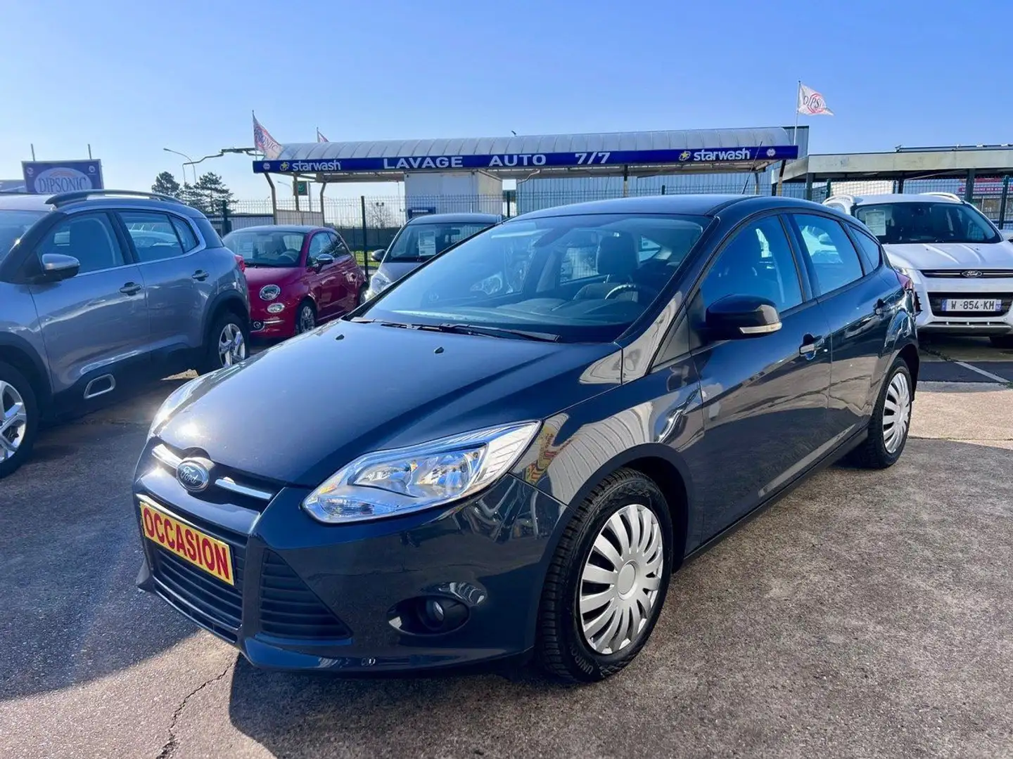Ford Focus 1.6 TDCI 95CH TREND / CARNET A JOUR / DISTRI OK Gris - 2