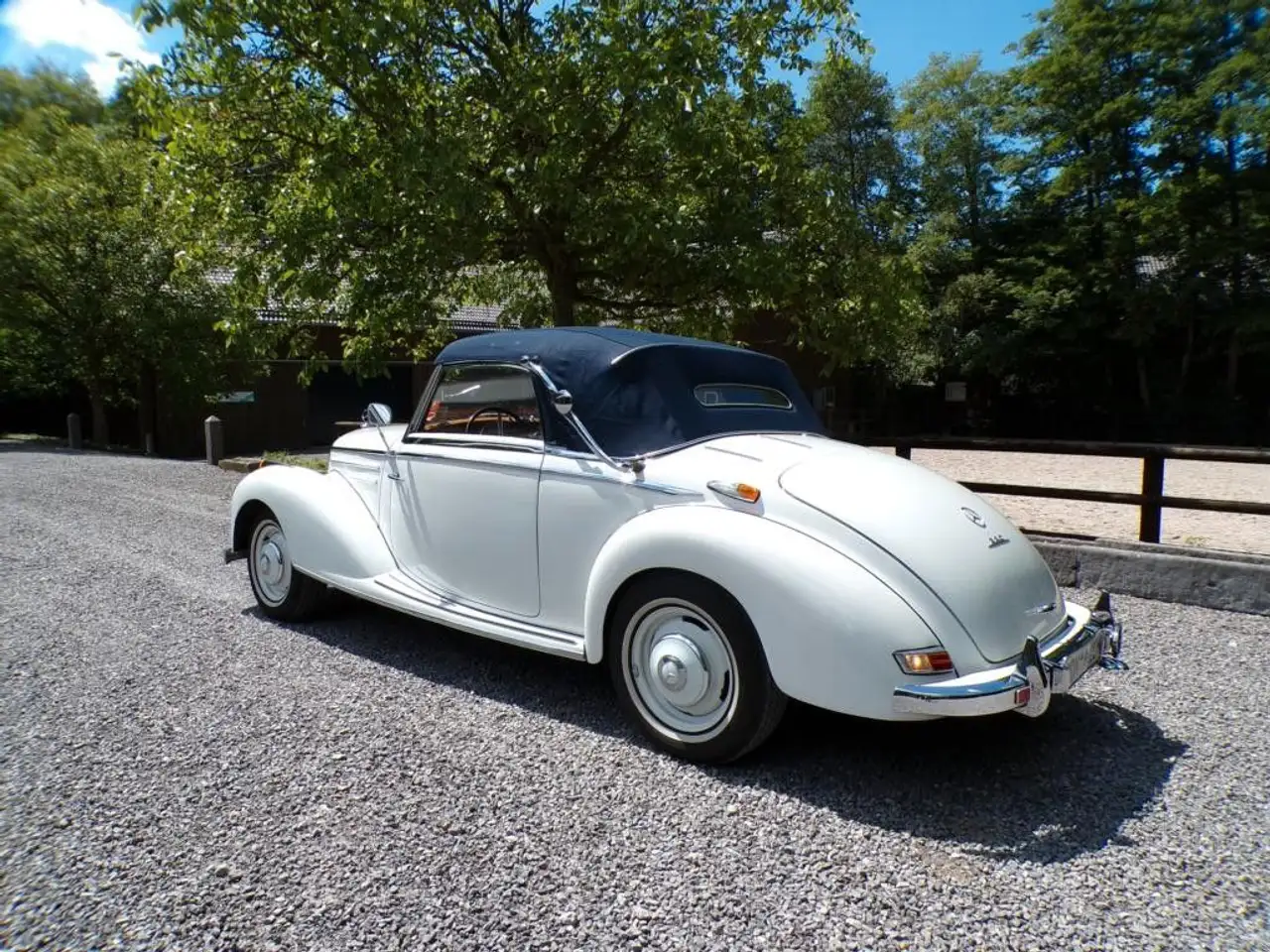 Mercedes-Benz 220 A Cabriolet, foto 12