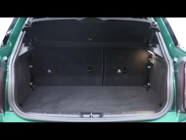 Mini Hatch view 7