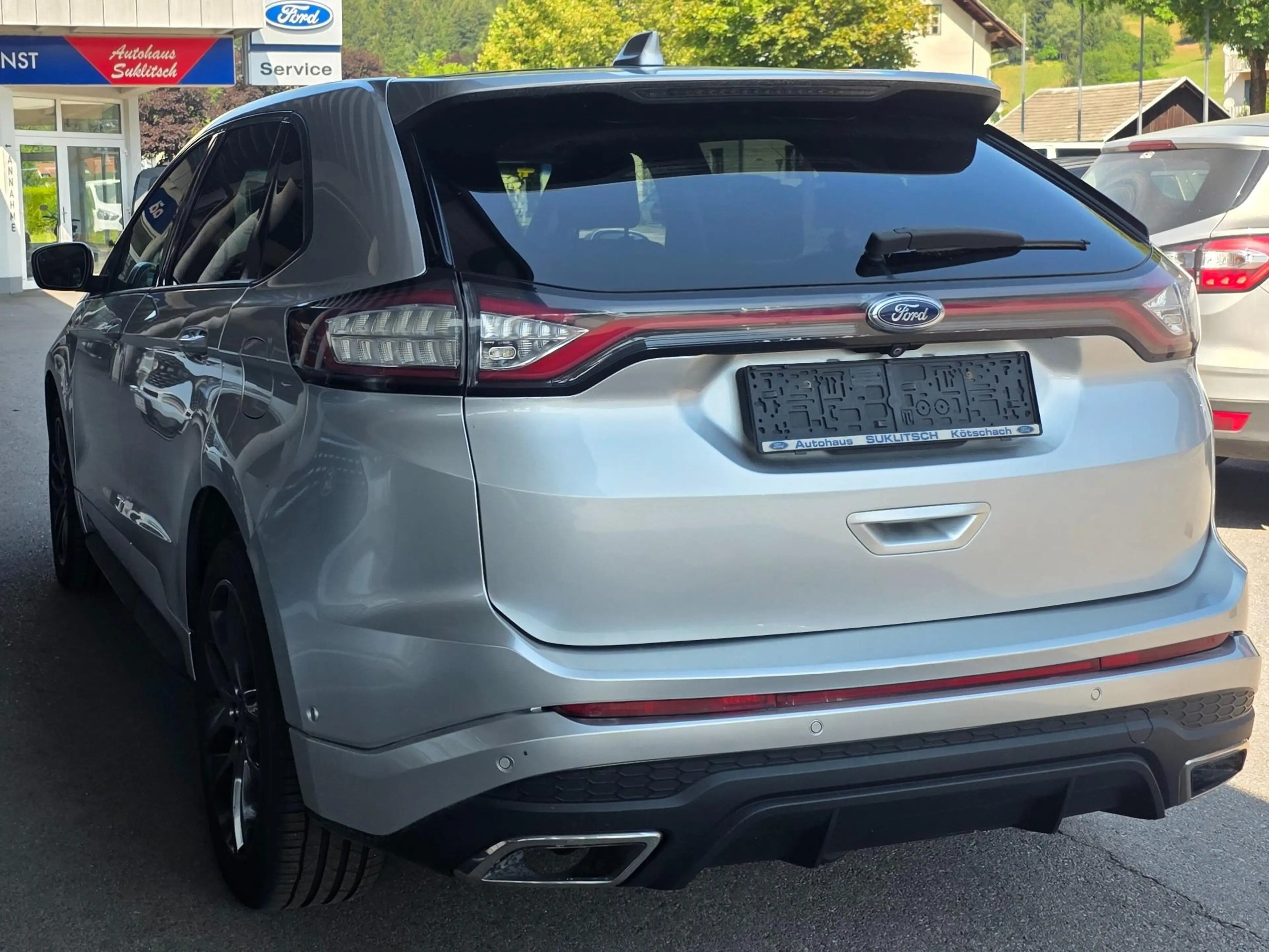 Ford Edge Sport 4x4 — photo 4
