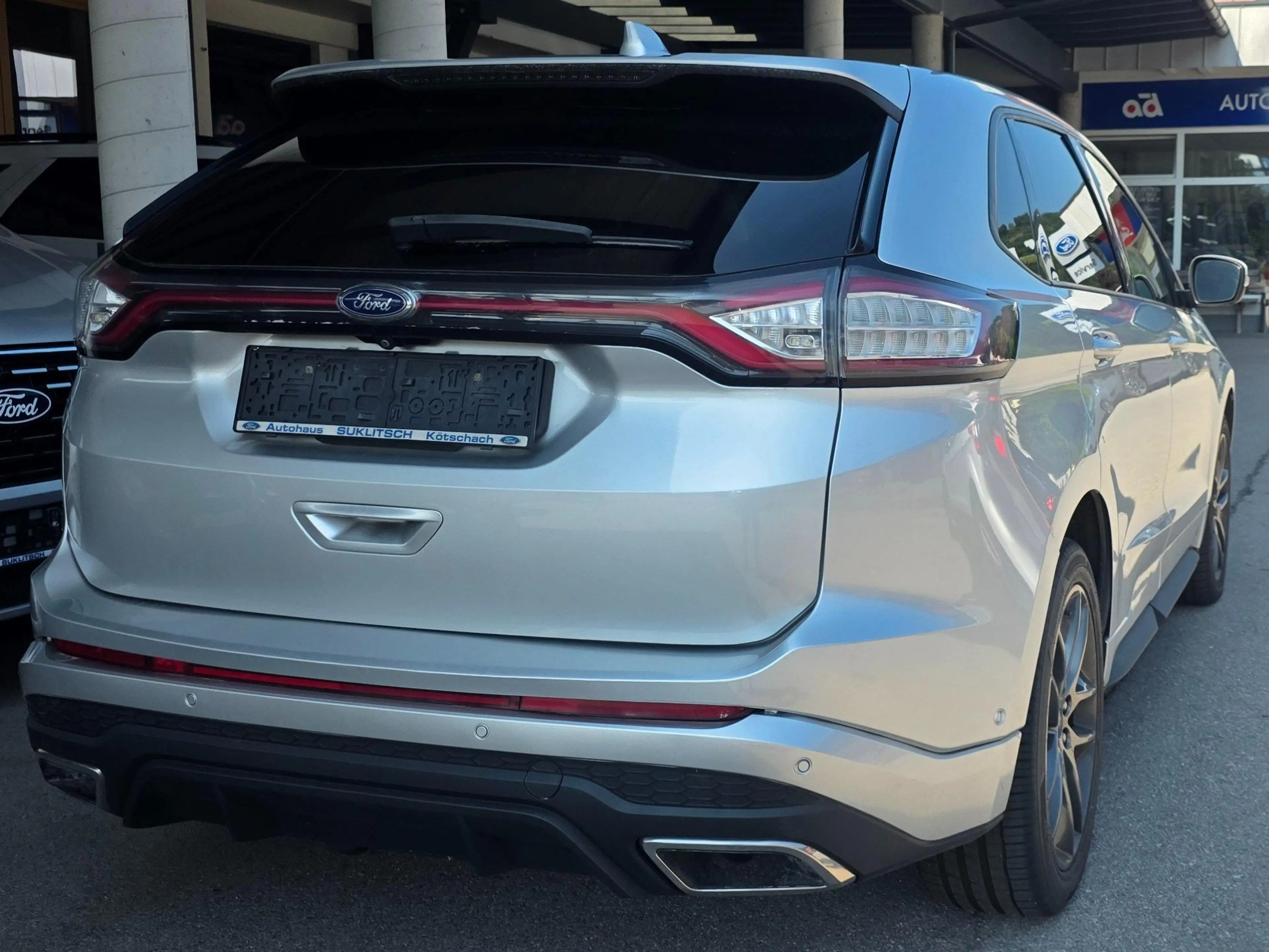 Ford Edge Sport 4x4 — photo 3