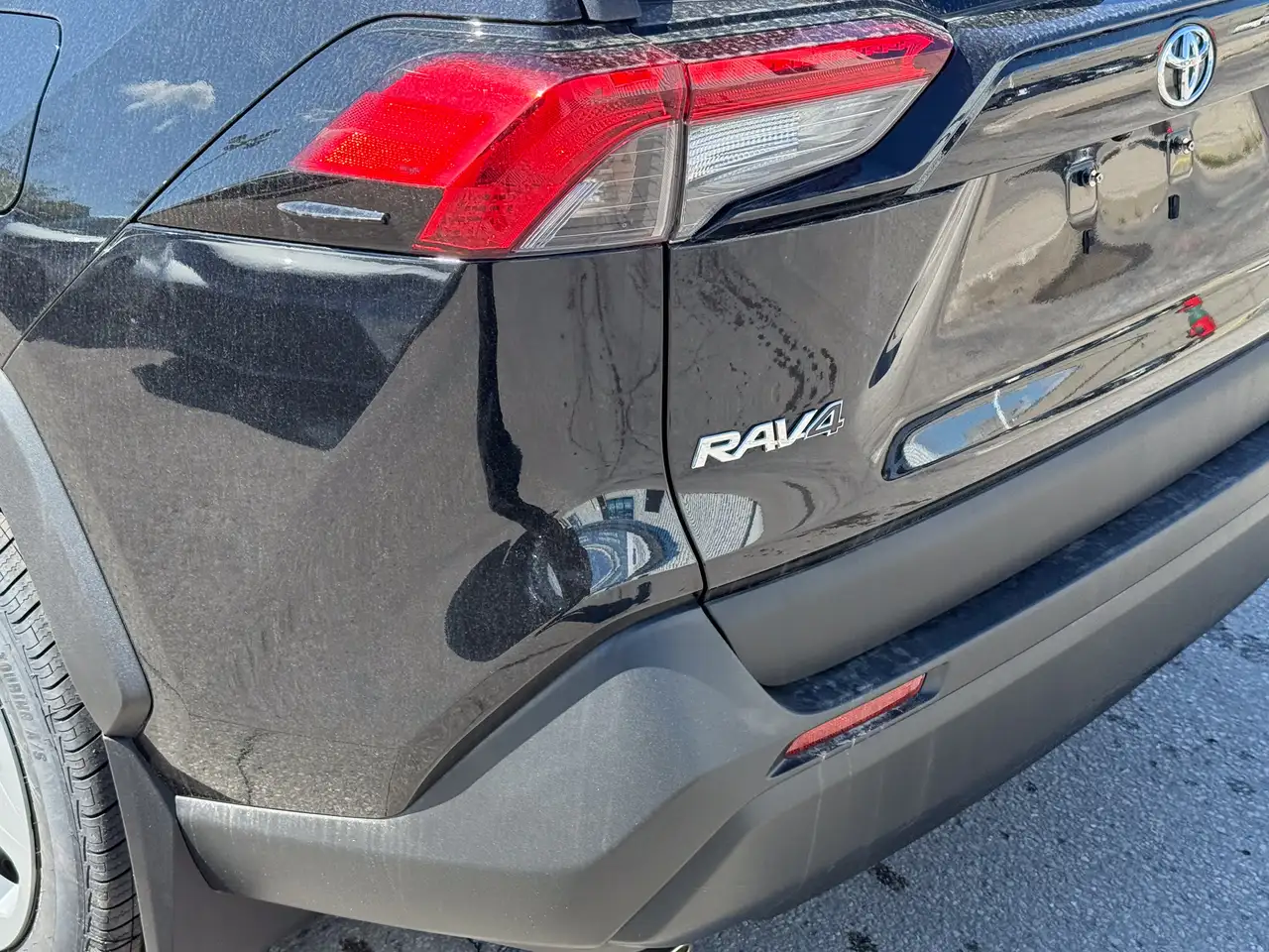 Toyota RAV 4 снимка Toyota RAV 4