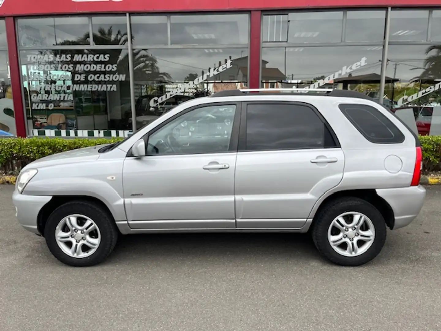 Kia Sportage 2.0CRDI VGT EX 4x4 Gris - 2