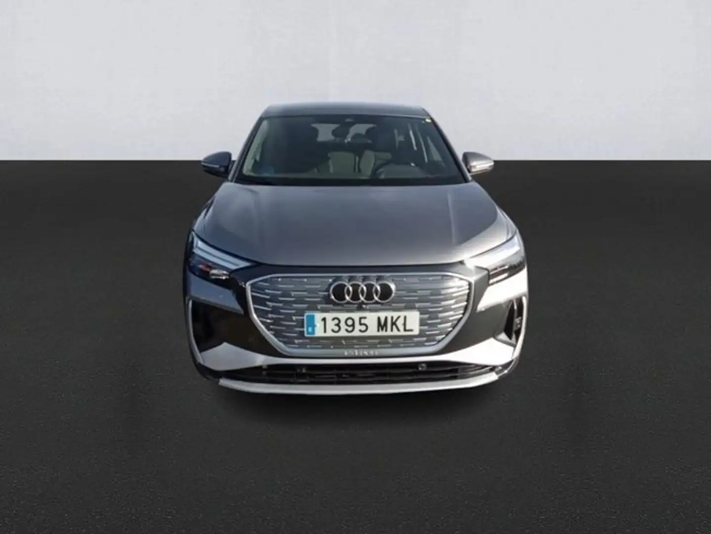 Audi Q4 e-tron S line 40 150kW 82kWh Gris - 2