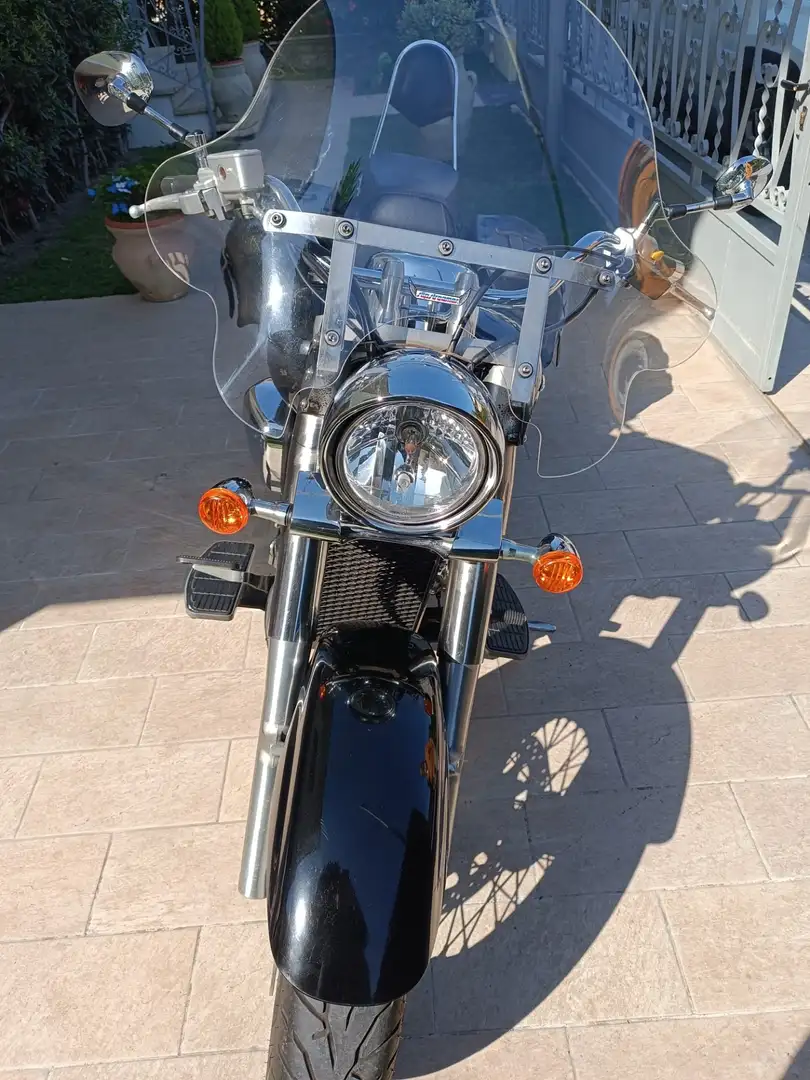 Suzuki Intruder C Negru - 1