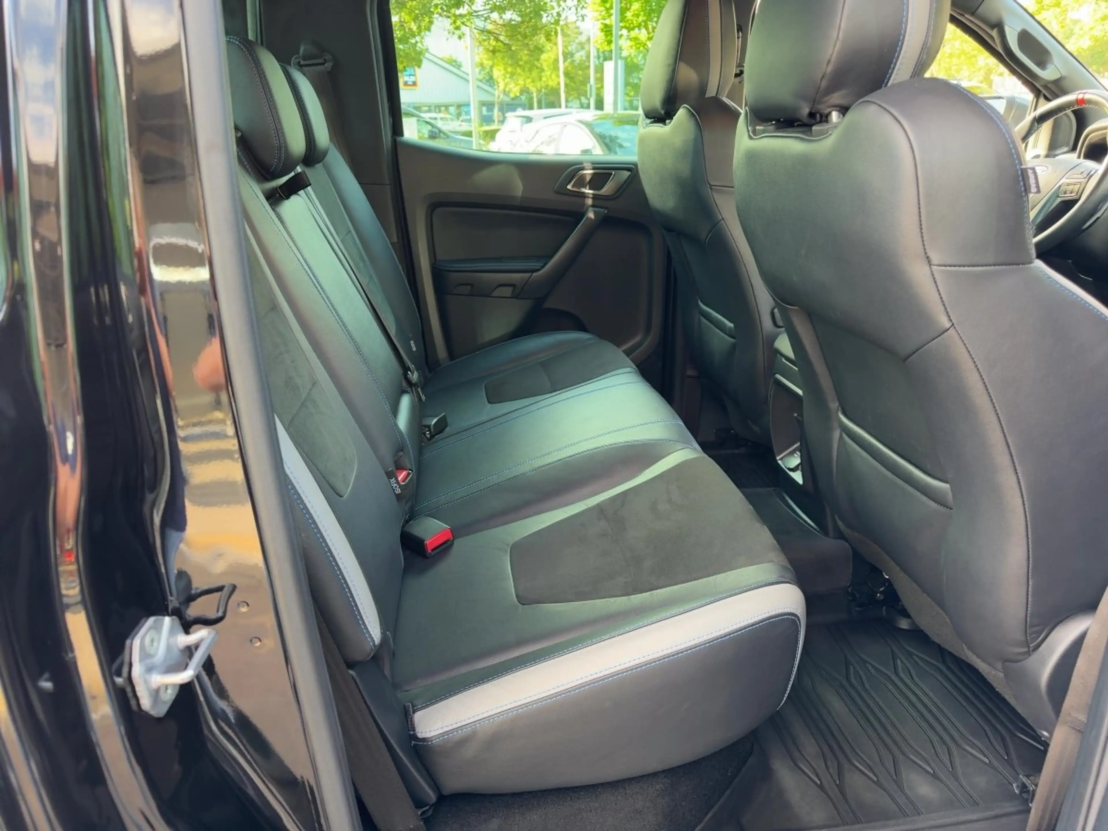 Ford Ranger Raptor 4x4 Doppelkabine Navi Kamera LED — photo 18
