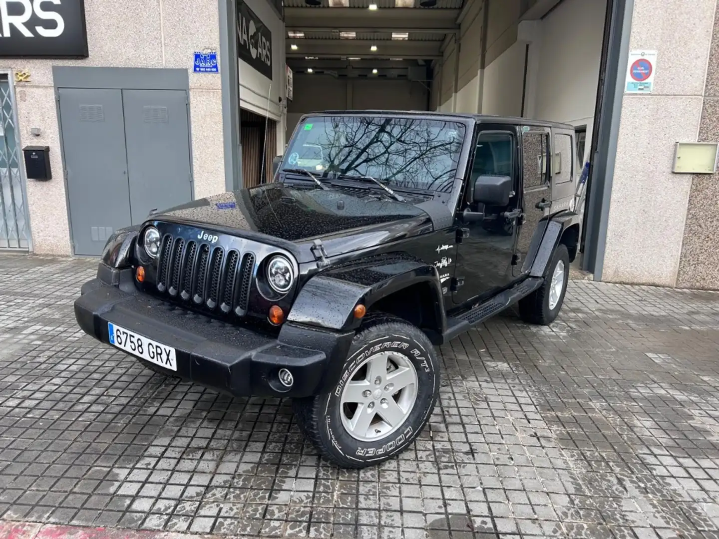 Jeep Wrangler Unlimited 2.8CRD Sahara Negru - 1