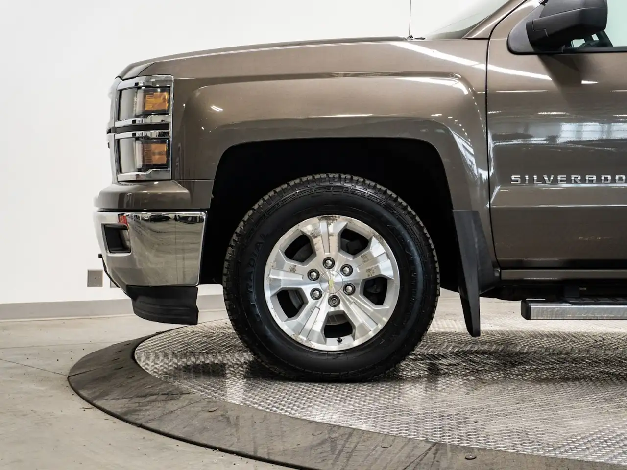 Chevrolet Silverado 1500 снимка Chevrolet Silverado 1500