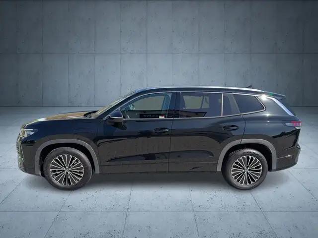Volkswagen Tayron view 3