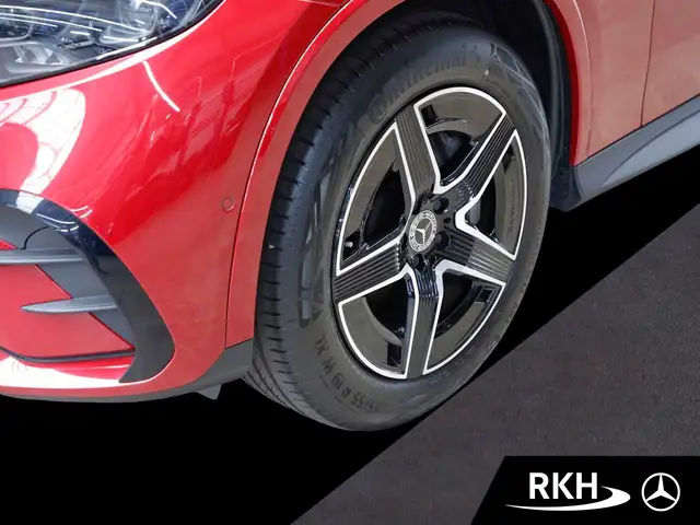 Mercedes-Benz GLC view 5