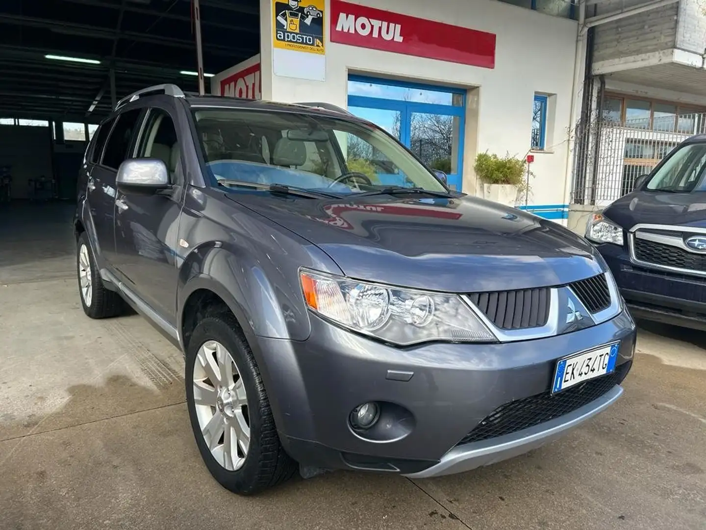 Mitsubishi Outlander Outlander II 2.0 di-d Instyle 7p. dpf - 1