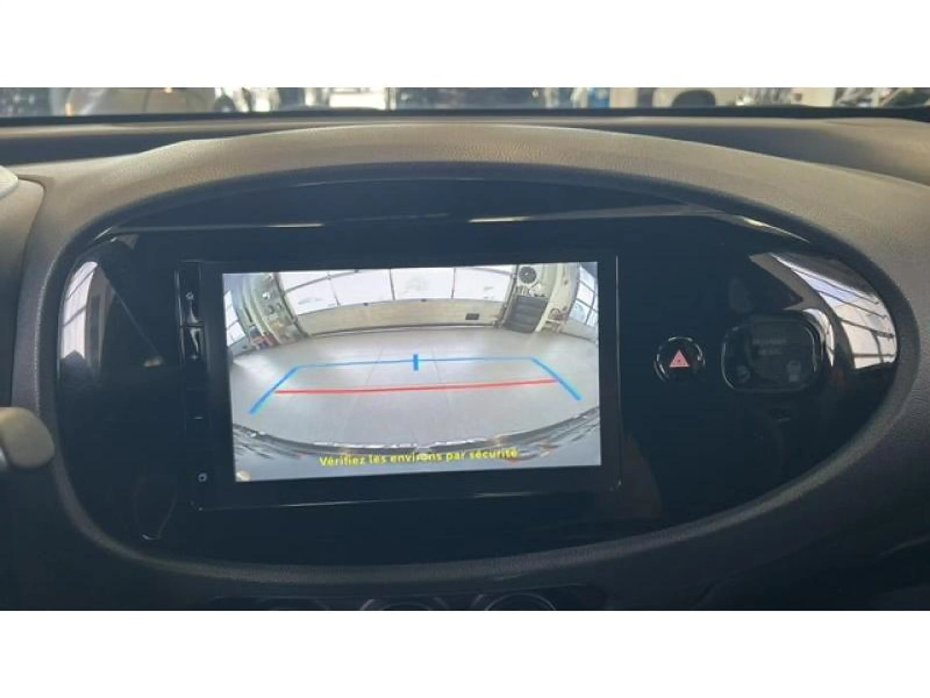 Toyota Aygo X 1.0 vvti- Carplay — photo 15
