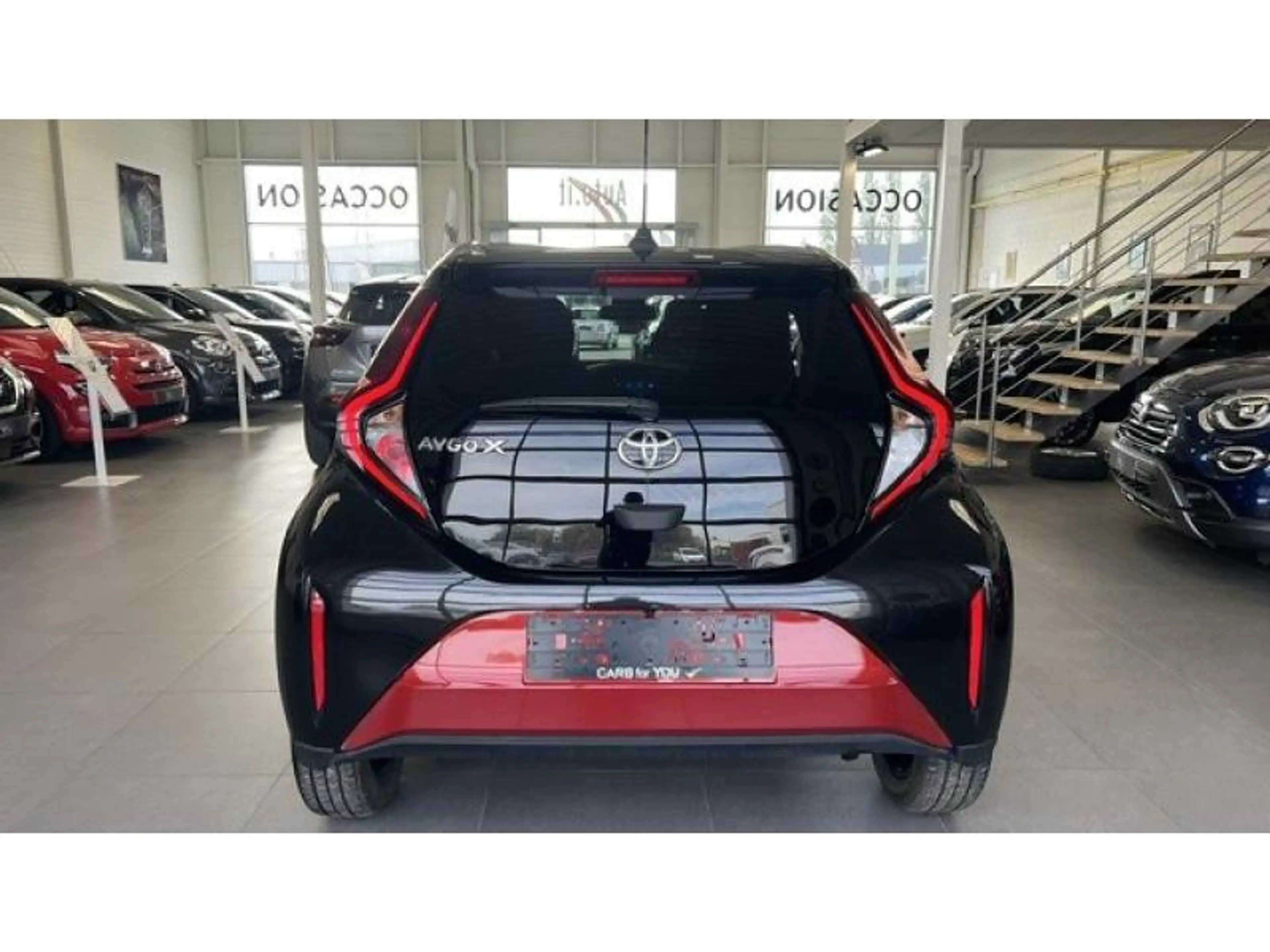 Toyota Aygo X 1.0 vvti- Carplay — photo 3
