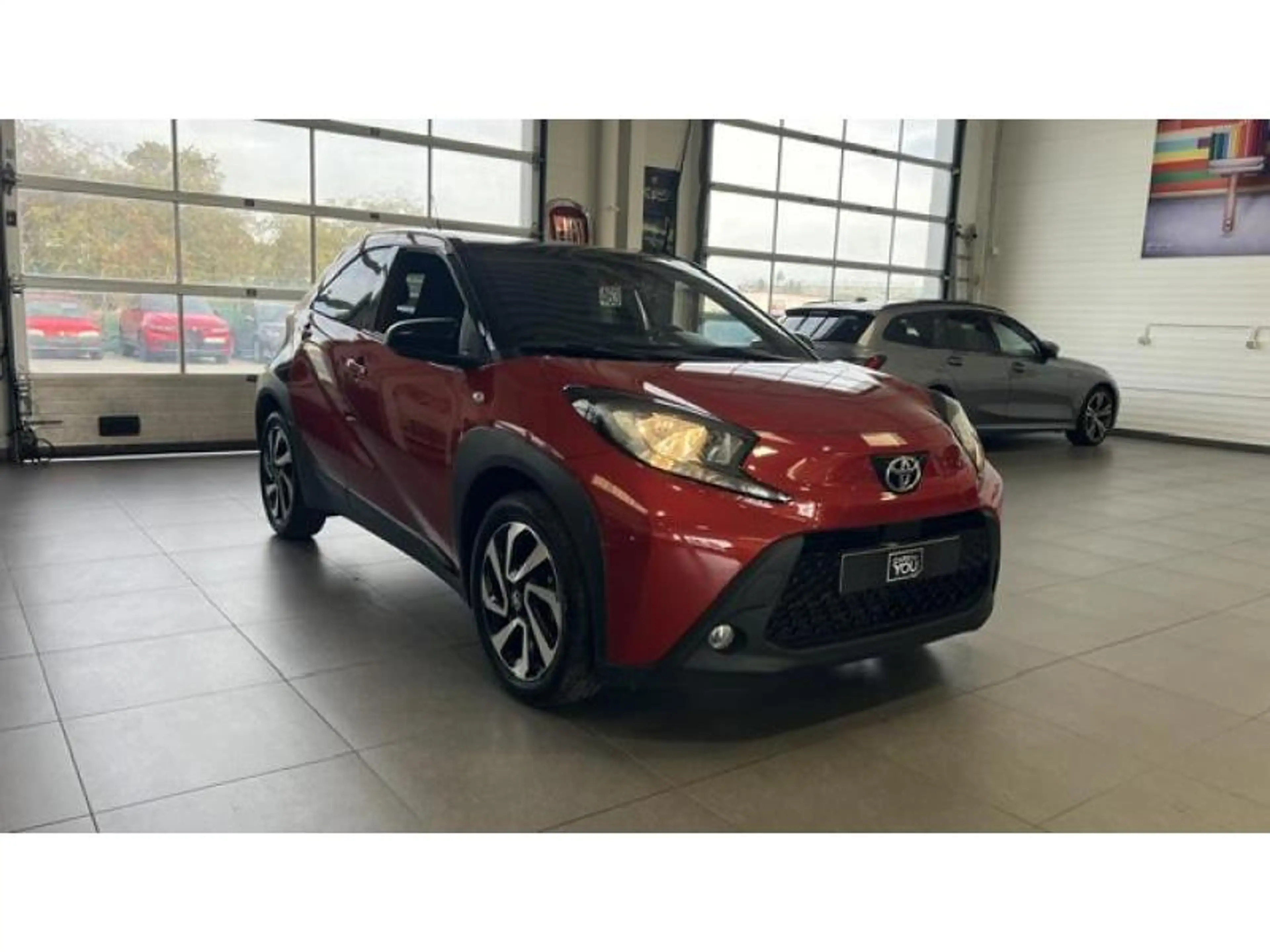 Toyota Aygo X 1.0 vvti- Carplay — photo 6