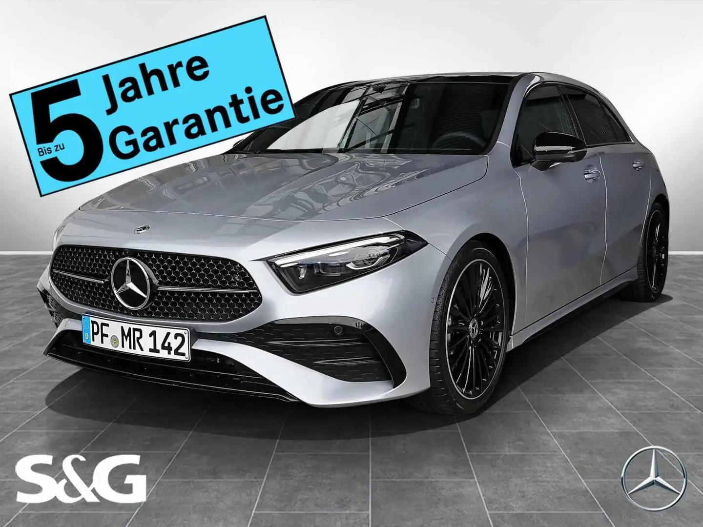 Mercedes-Benz A 200 AMG MBUX+360°+M-LED+Pano+Night+Smartphone Silber - 1