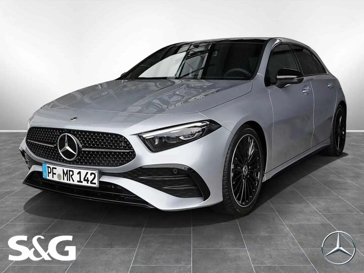 Mercedes-Benz A 200 AMG MBUX+360°+M-LED+Pano+Night+Smartphone Silber - 1