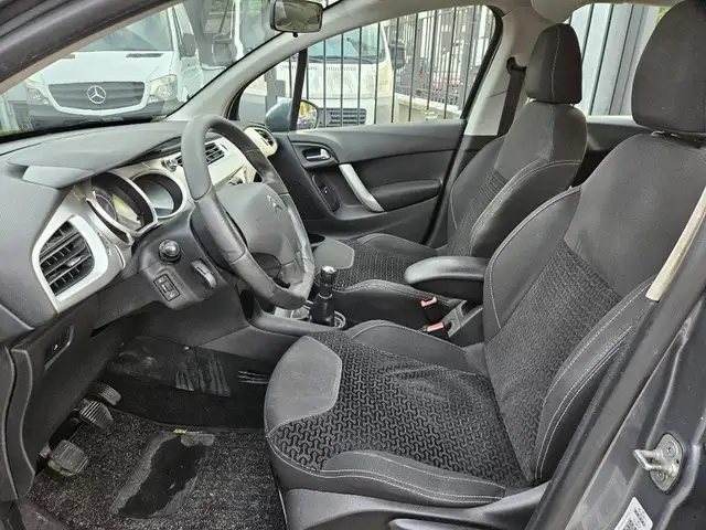 Citroen C3 view 8