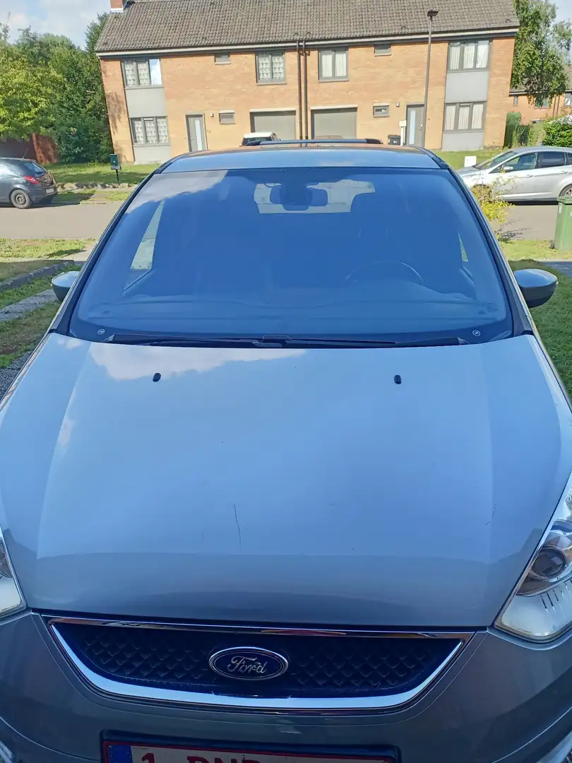 Ford Galaxy II 2.0 TDCi 140 Ghia Argent - 1