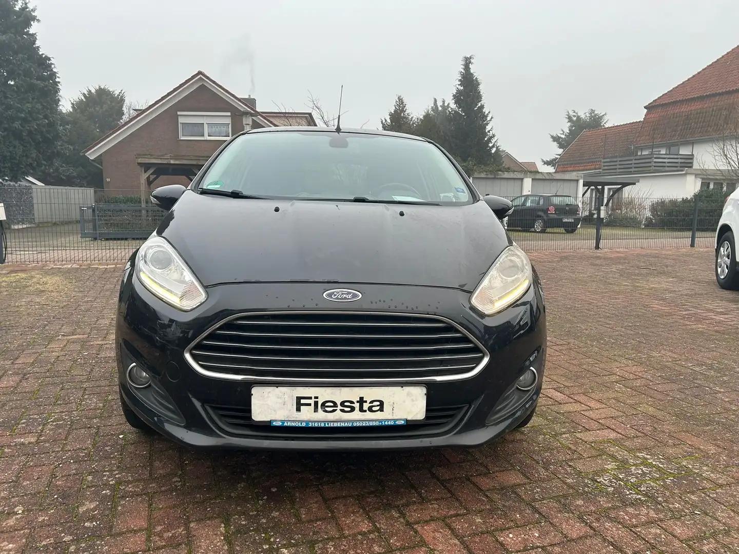 Ford Fiesta Titanium Schwarz - 2