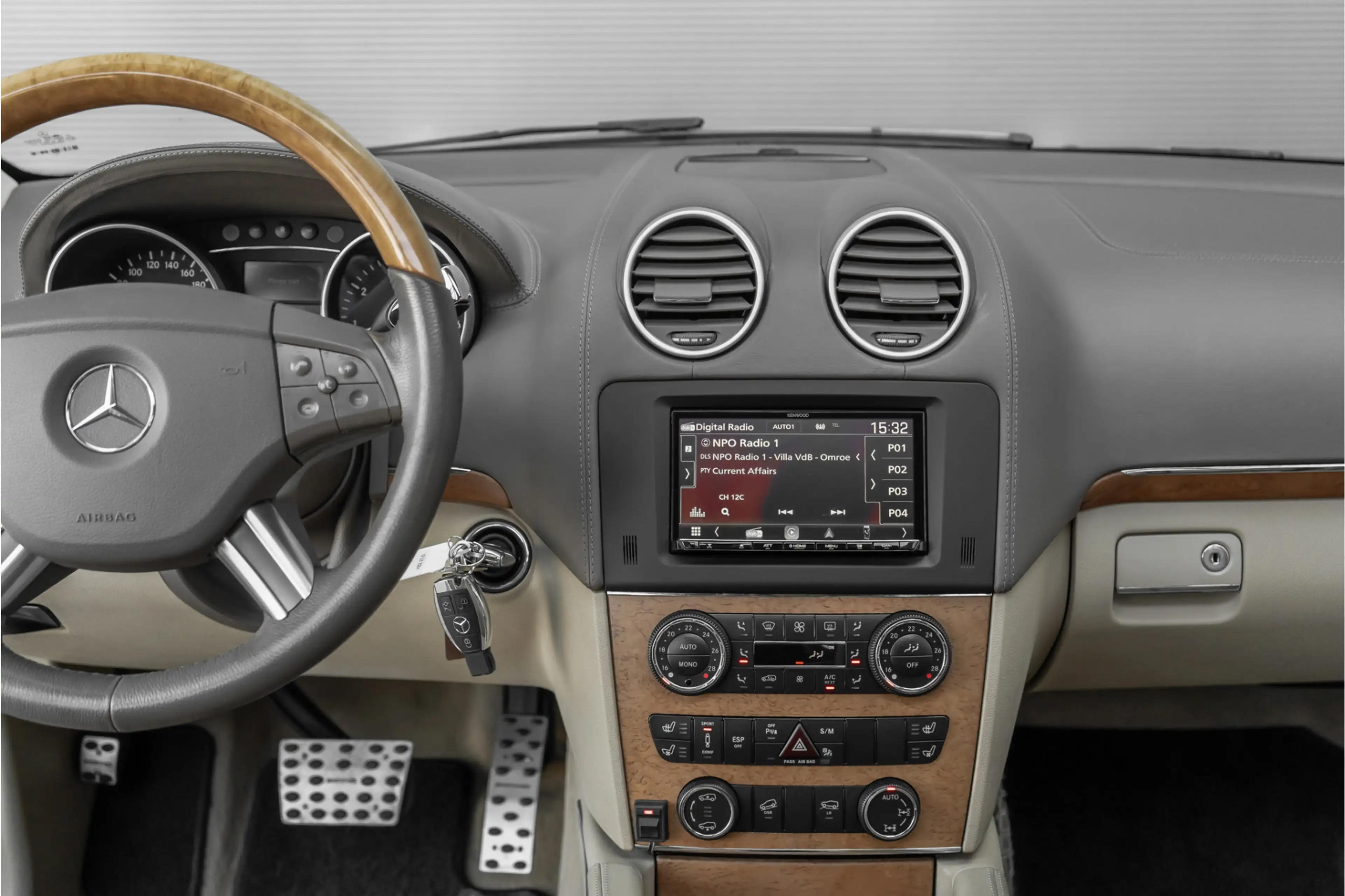 Mercedes-Benz GL 500 Pano 7-Pers Luchtvering BTW 21" — photo 24