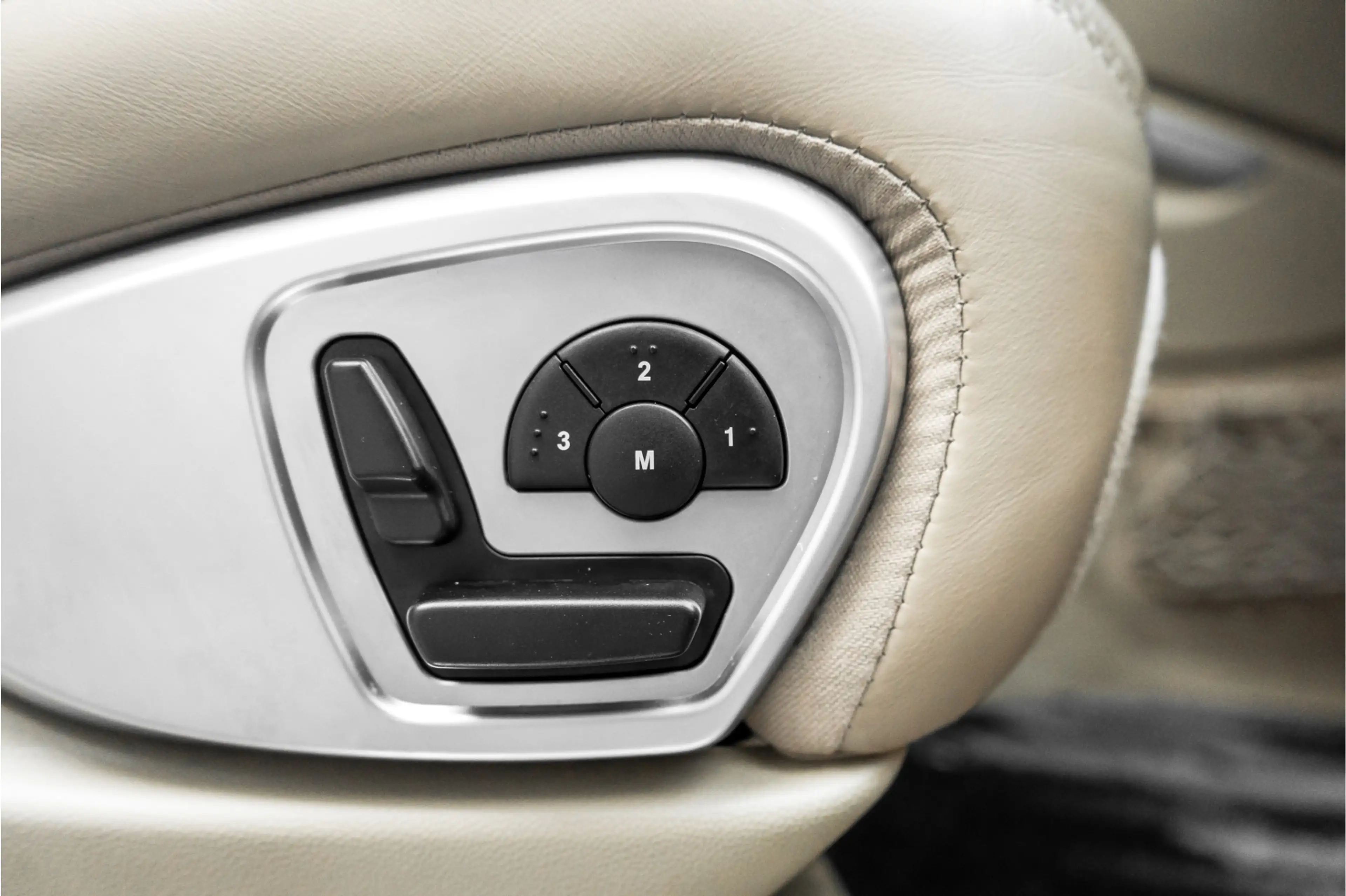 Mercedes-Benz GL 500 Pano 7-Pers Luchtvering BTW 21" — photo 35