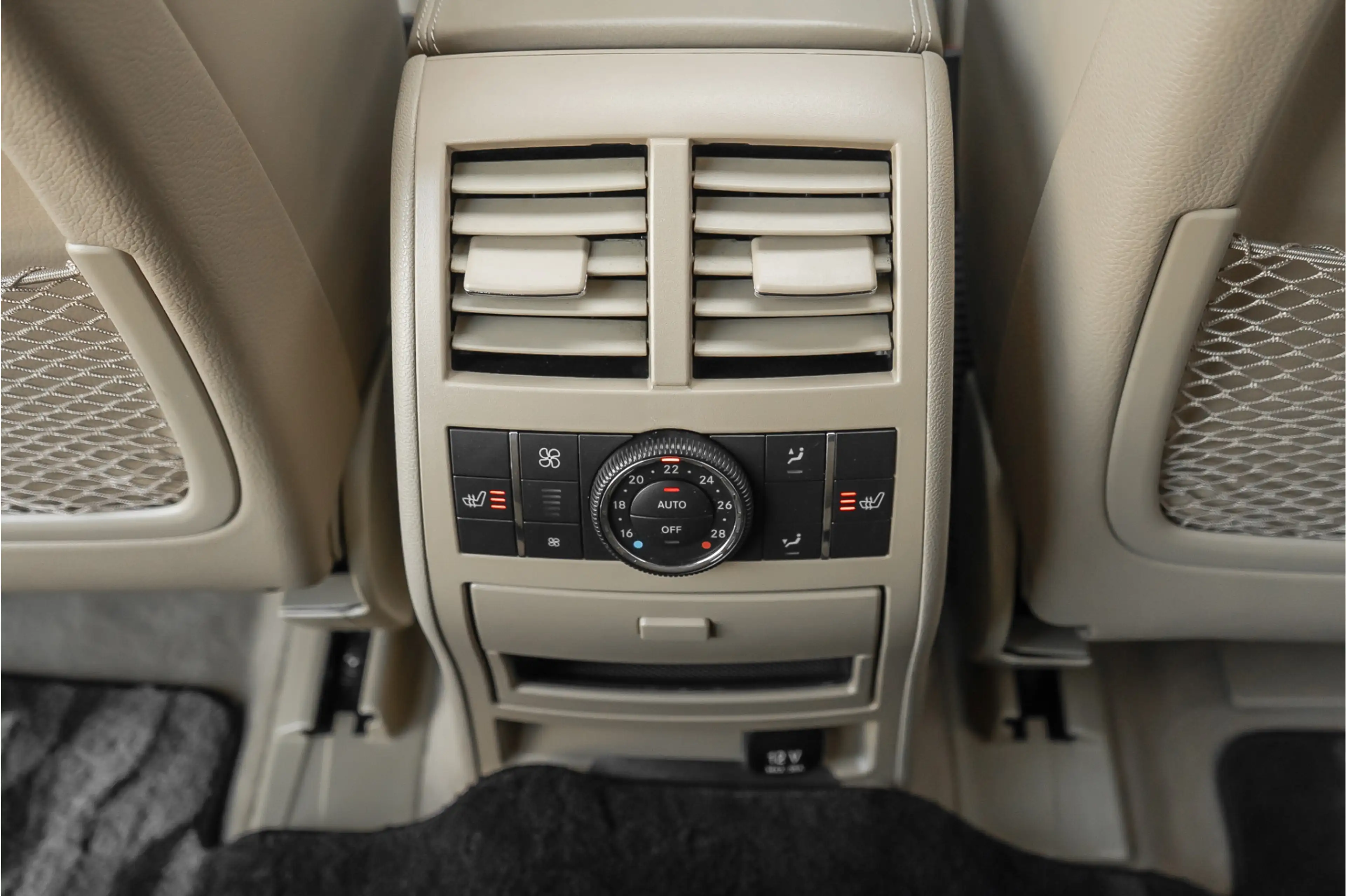 Mercedes-Benz GL 500 Pano 7-Pers Luchtvering BTW 21" — photo 45