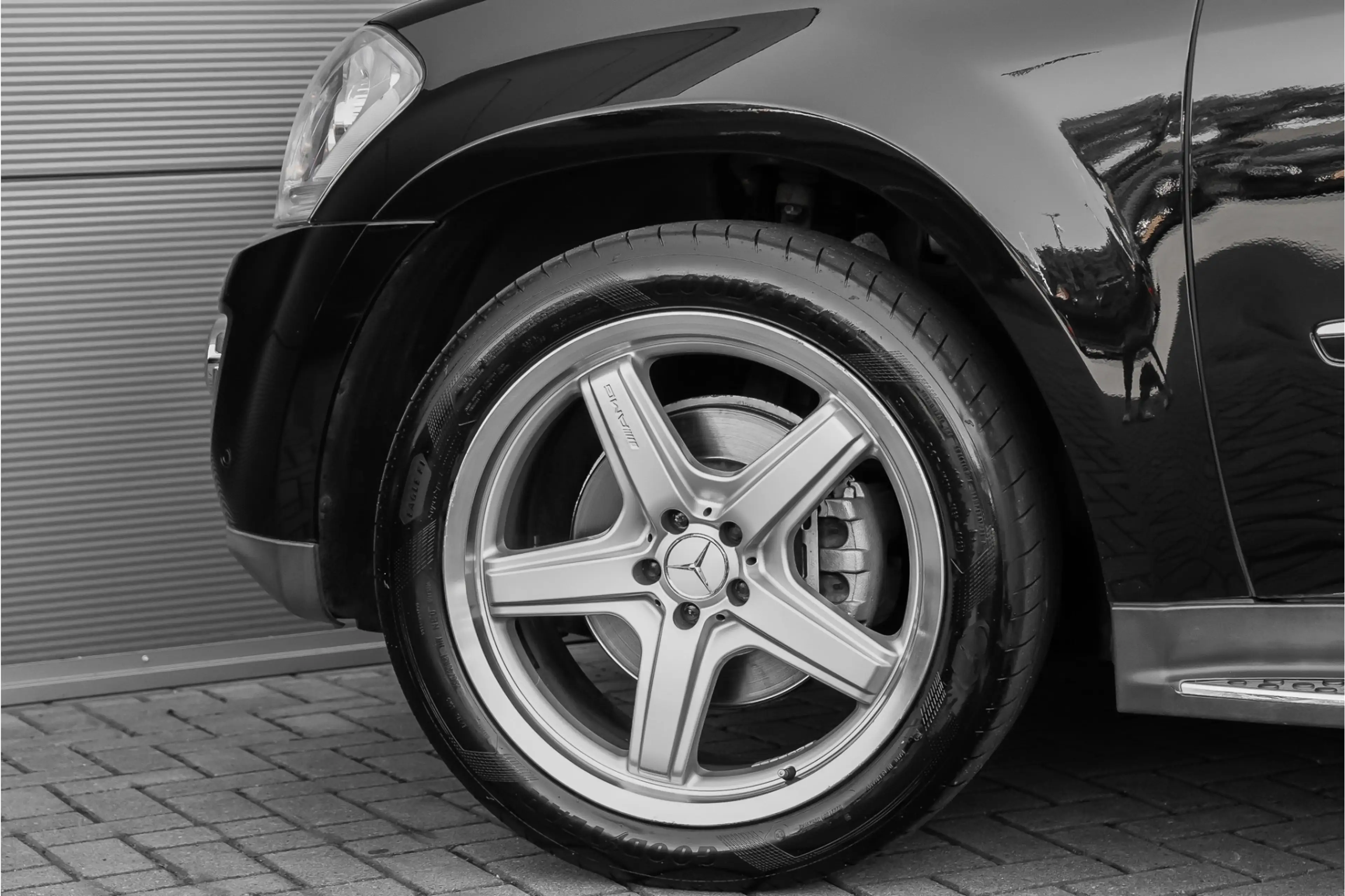 Mercedes-Benz GL 500 Pano 7-Pers Luchtvering BTW 21" — photo 21