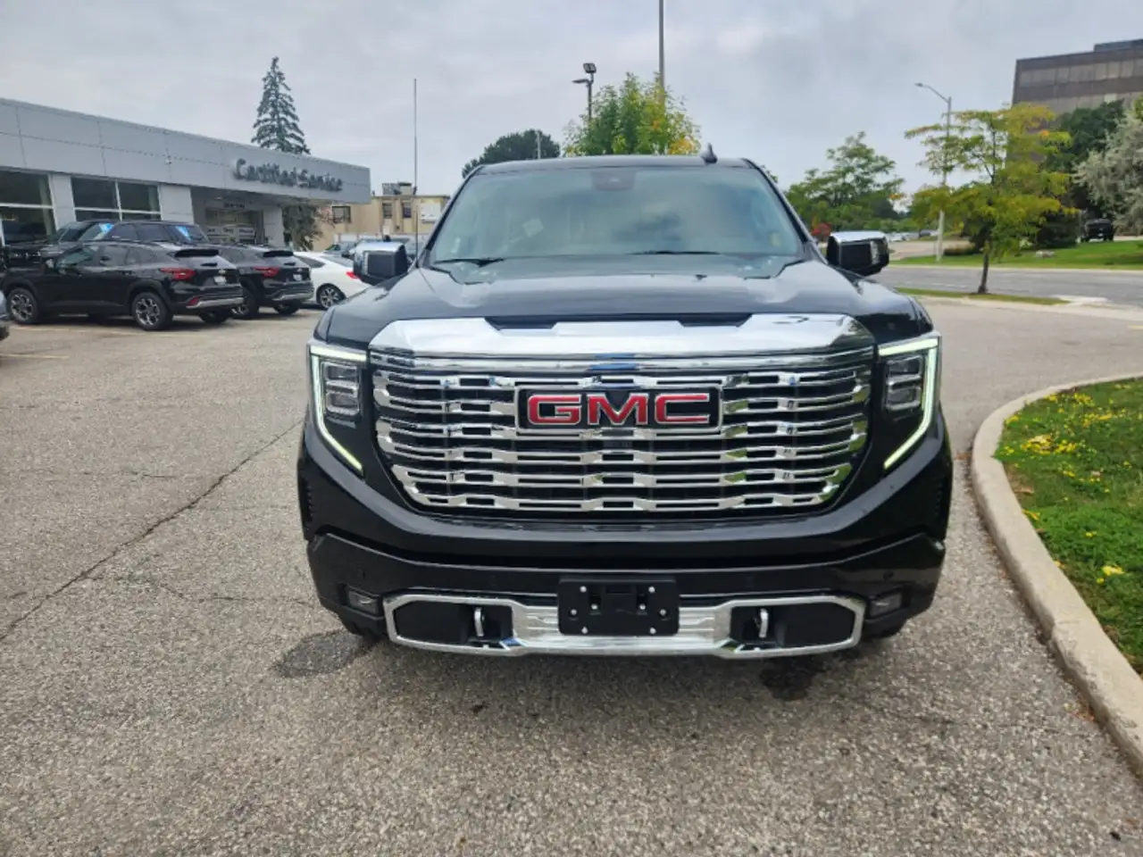 GMC Sierra 1500 снимка GMC Sierra 1500