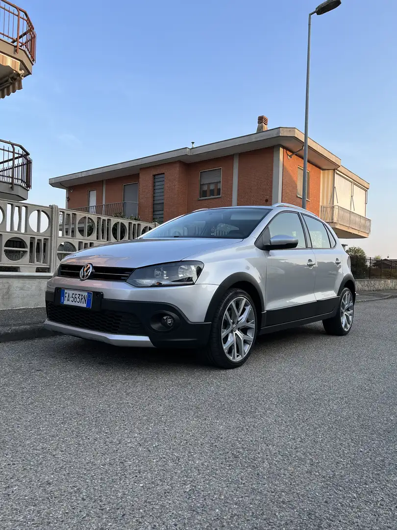 Volkswagen Polo Cross 1.4 TDI (Blue Motion Technology) - 2