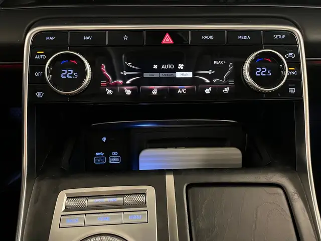 Genesis GV80 3.0 Diesel AWD Luxus 7-Sitzer *Nappa*Panorama*AHK* Ansicht 31