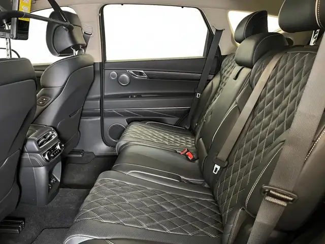 Genesis GV80 3.0 Diesel AWD Luxus 7-Sitzer *Nappa*Panorama*AHK* Ansicht 45