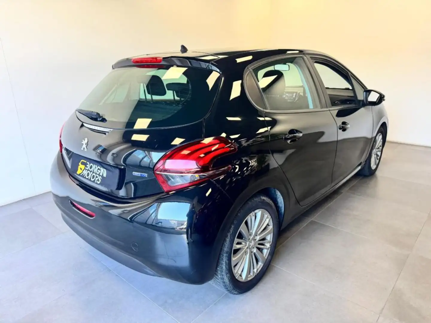 Peugeot 208 1.6 BLUEHDI 75CV 5 PORTE ACTIVE Nero - 2