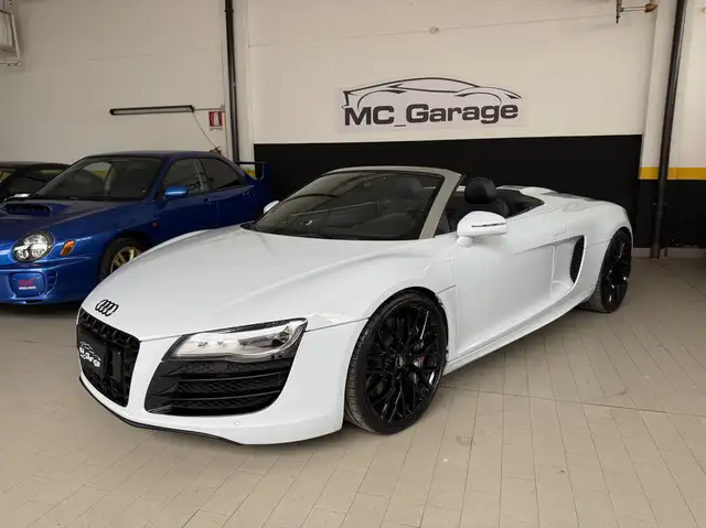Audi R8 Spyder 5.2 V10 quattro r-tronic Carboceramici