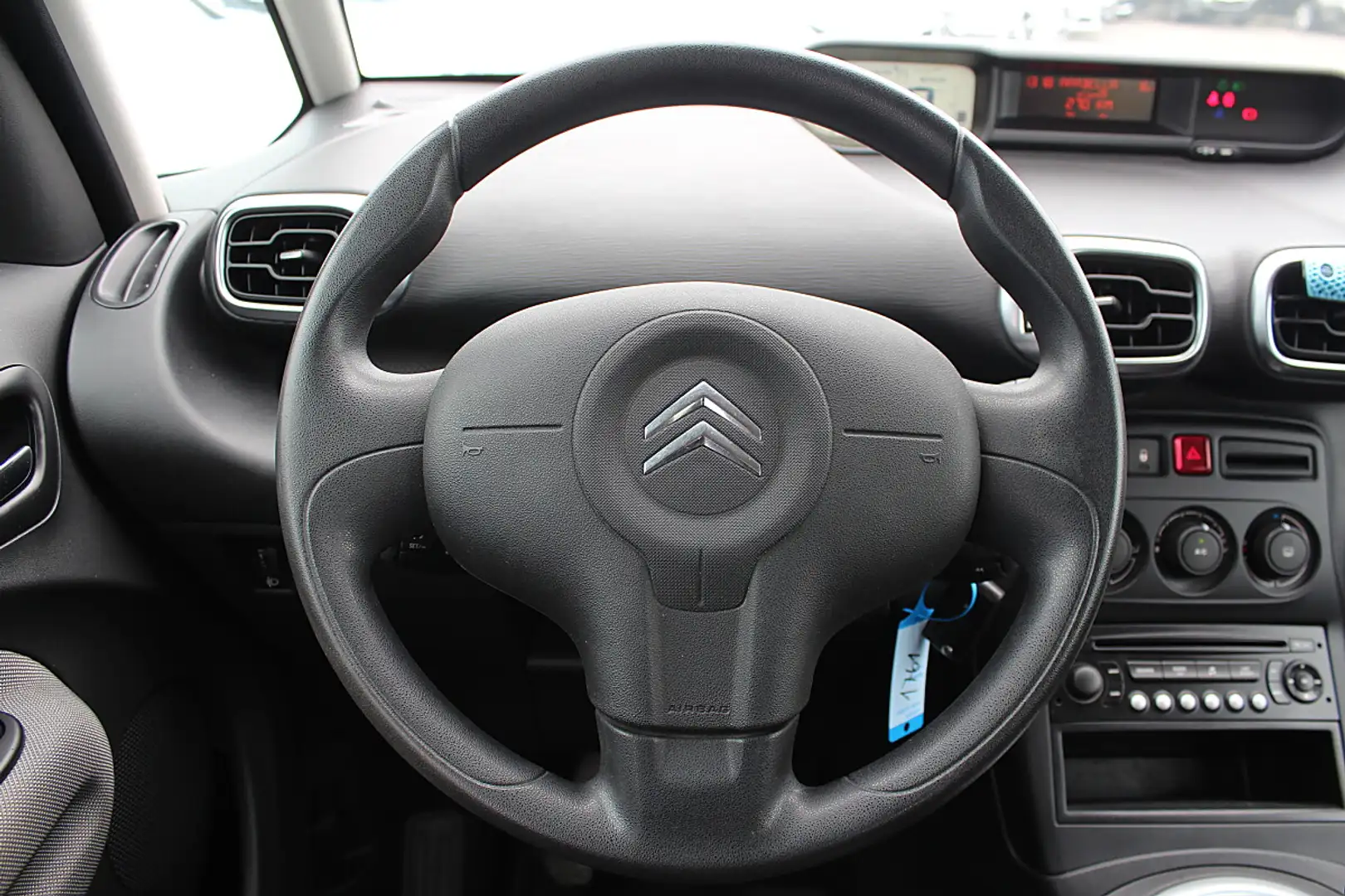 Citroen C3 Picasso 1,6 HDi 90 Comfort Tempomat Digital Tacho Silber - 2