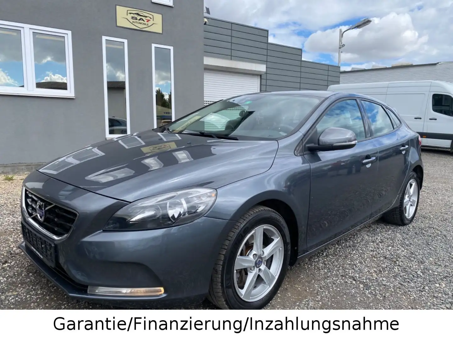 Volvo V40 Kinetic*Automatik*TüvNeu*Klima*SHZ* Gris - 2