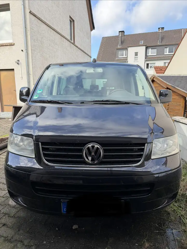 Volkswagen T5 California Multivan Highline — photo 1 of 6