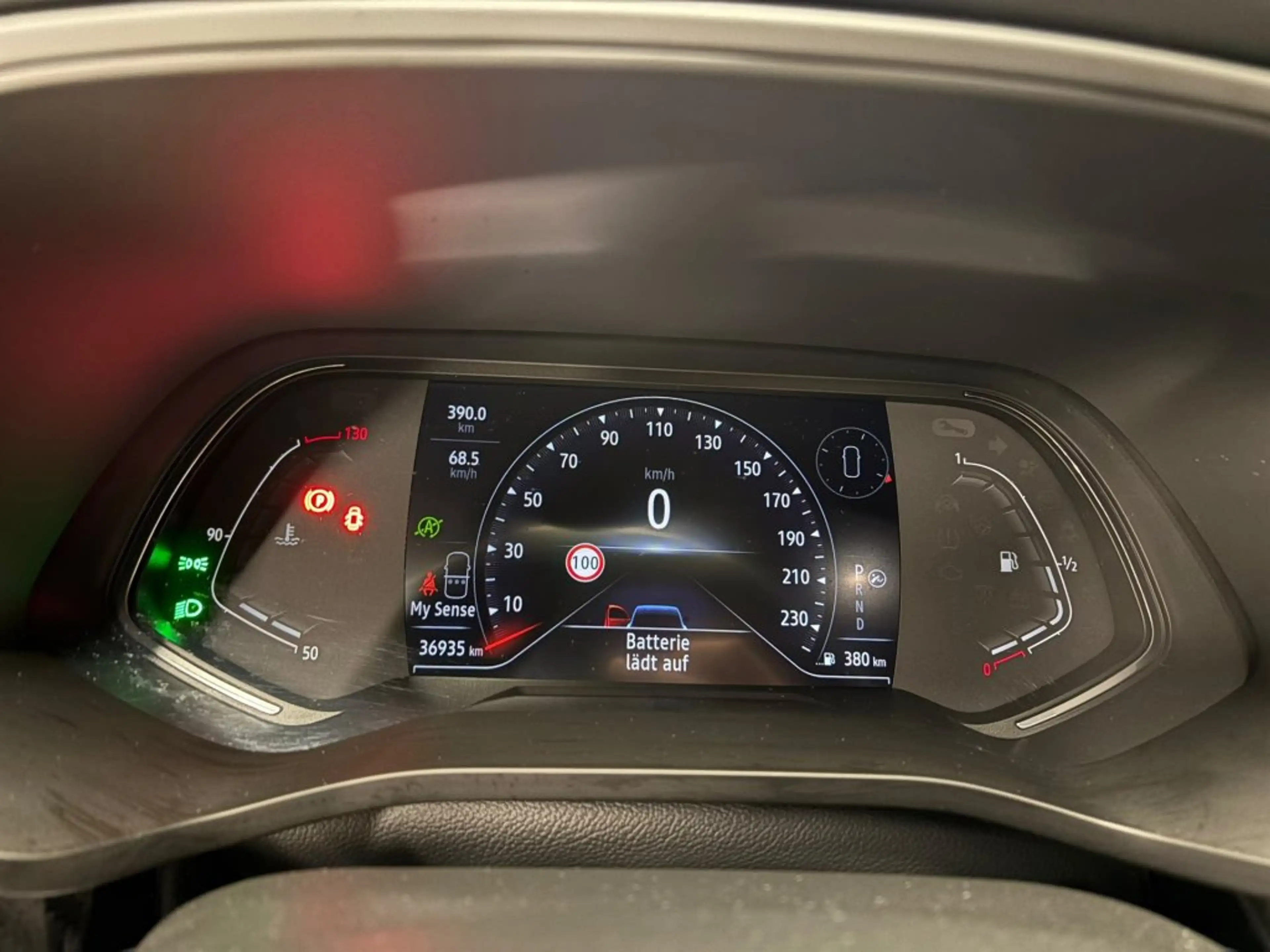 Renault Arkana RS-LINE TCe 140 EDC PF — photo 11