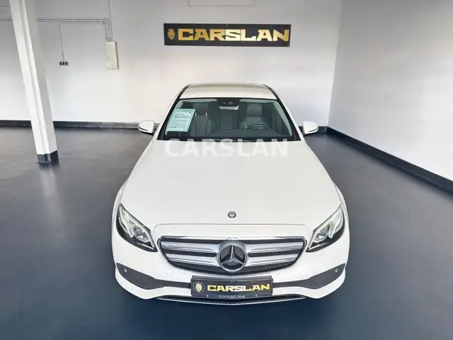 Mercedes-Benz E-Class view 6