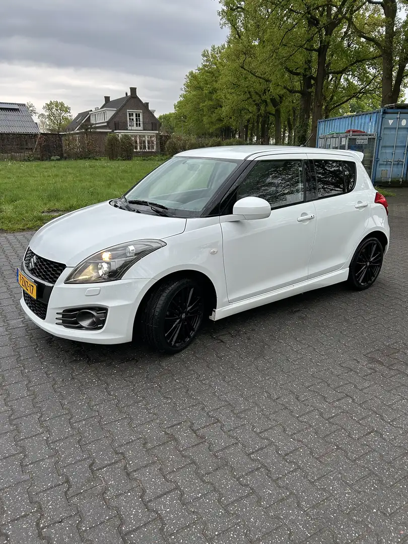 Suzuki Swift 1.6 Wit - 1