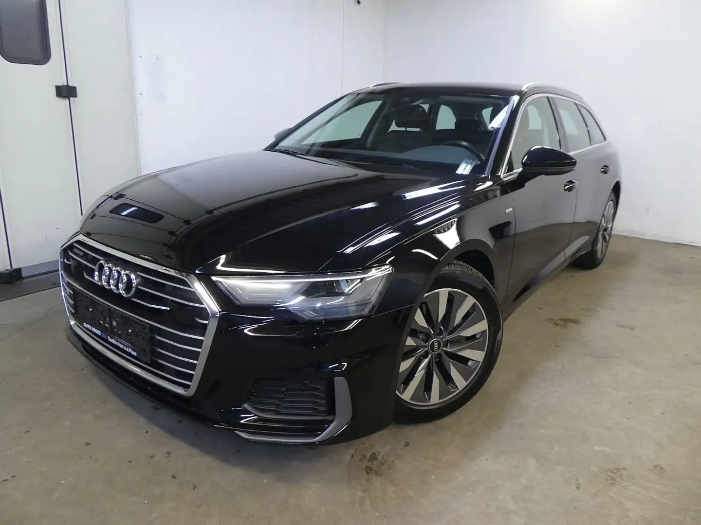 Audi A6 Avant 40 TDI quattro S-Tronic Sport Schwarz - 1